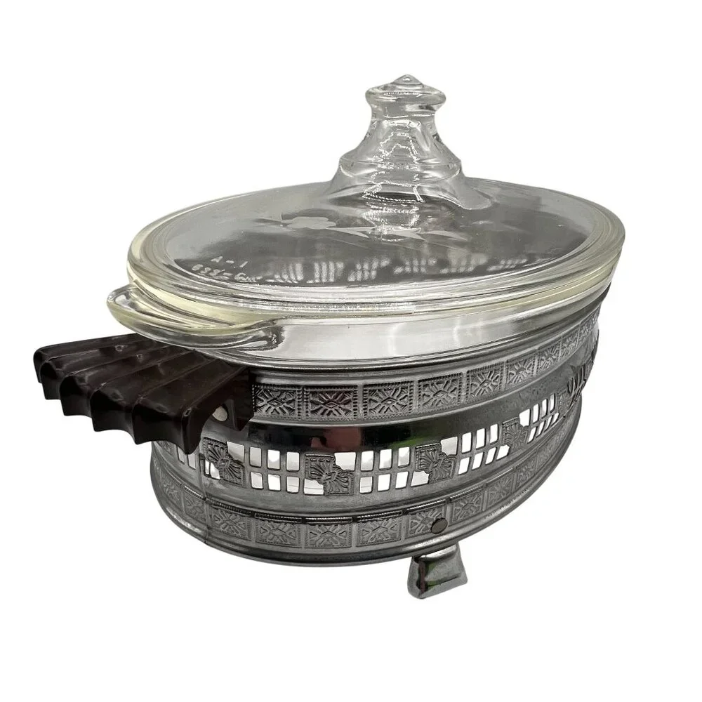Pyrex 1.5qt Vintage Oval Glass Casserole Dish Etched Silver Plated Footed Holder
